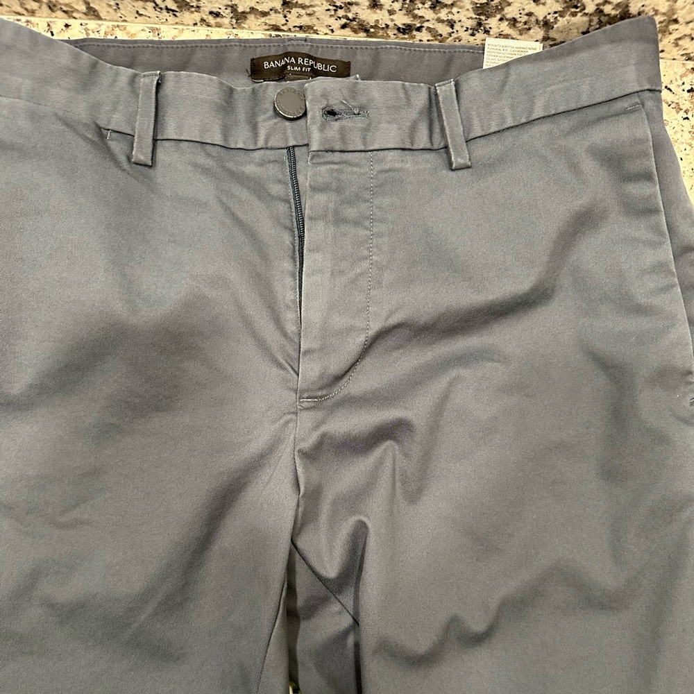 Gray Banana republic men’s dress pants.